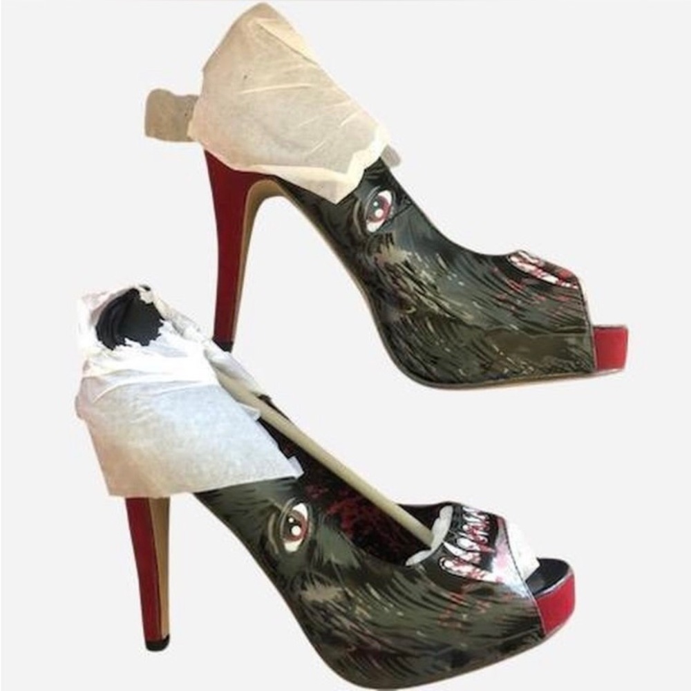 NIB Iron Fist "Wolfbeater" Platform Pumps - Picture 2 of 10